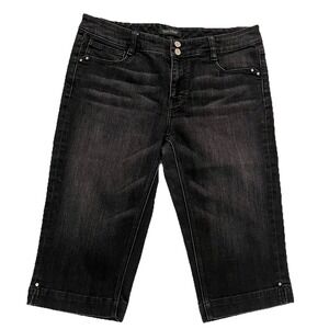 White House Black Market Women's Pedal Pusher 10 Black Wash Blanc Stretch Crop‎